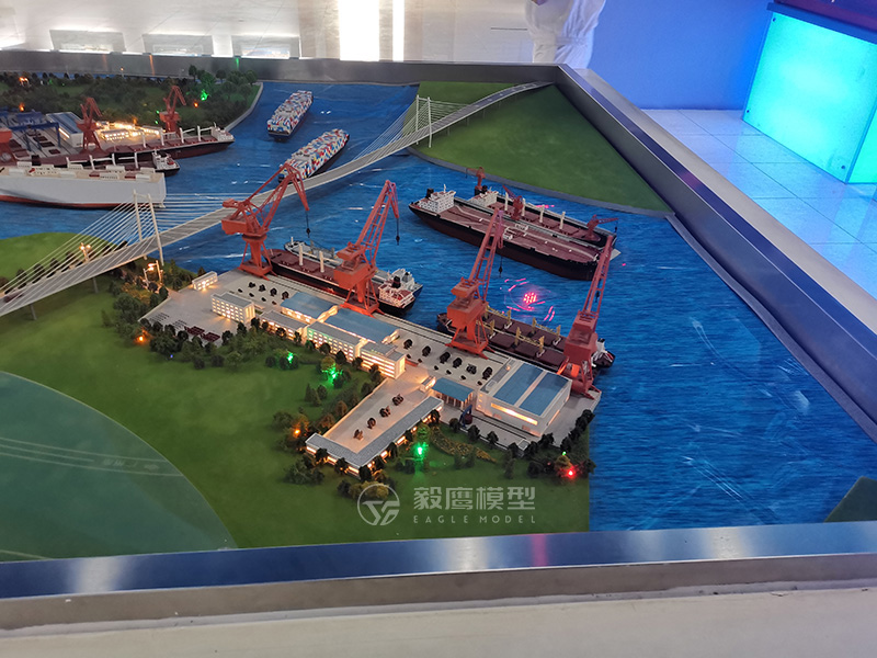 中远码头模型(图1)